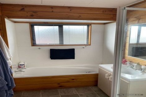 Photo of property in 19a Omapere Street, Whitby, Porirua, 5024