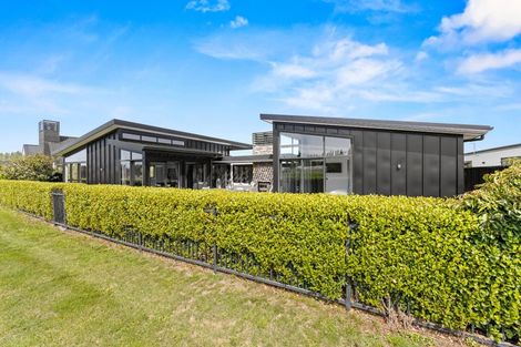 Photo of property in 9 Farrelly Place, Casebrook, Christchurch, 8051