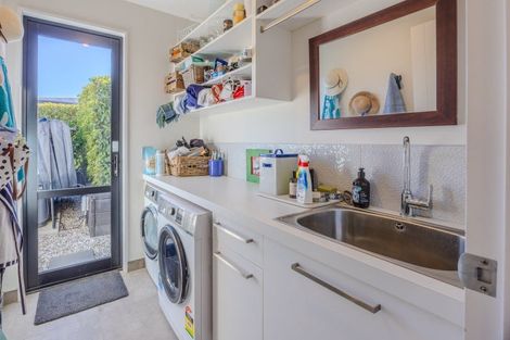 Photo of property in 5 Clearview Street, Wanaka, 9305