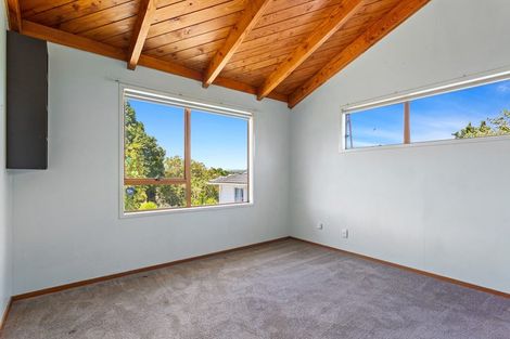 Photo of property in 12 Ribot Place, Randwick Park, Auckland, 2105