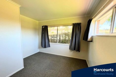 Photo of property in 1/48 View Road, Henderson, Auckland, 0612