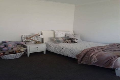 Photo of property in 6 Richards Street, Cambridge, 3434