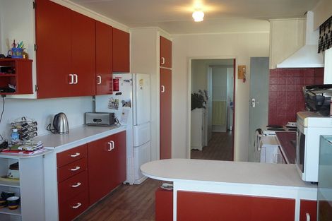 Photo of property in 14 Campbell Street, Alexandra, 9320