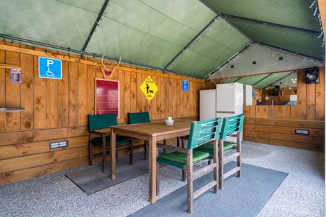 Photo of property in 4 Halyard Way, Mangawhai, 0505