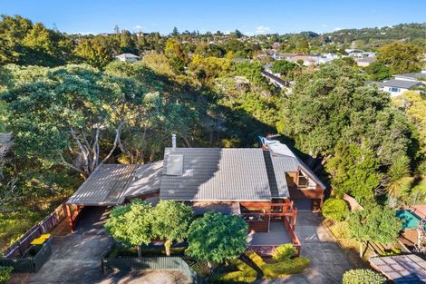 Photo of property in 58a Lantana Road, Green Bay, Auckland, 0604