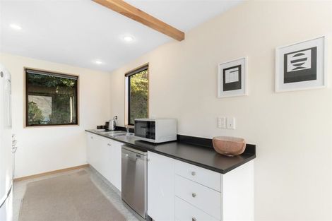 Photo of property in 1/4 Sainsbury Road, Fernhill, Queenstown, 9300