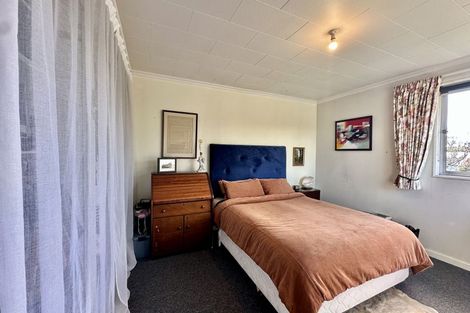 Photo of property in 8 Ruru Avenue, Otatara, Invercargill, 9879