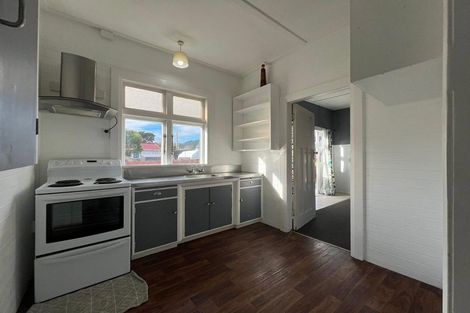 Photo of property in 10 Parakai Street, Paraparaumu, 5032