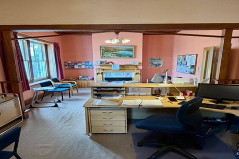 Photo of property in 102 Wellesley Road, Napier South, Napier, 4110