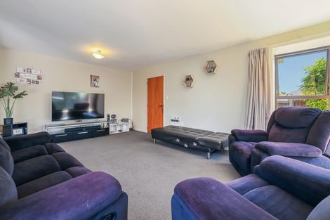 Photo of property in 34 Lowry Avenue, Redwood, Christchurch, 8051
