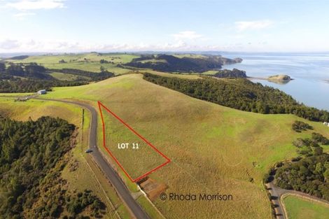 Photo of property in 11 Te Wairoa Lane, Tinopai, 0593