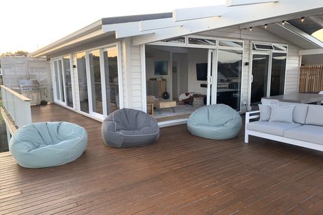 Photo of property in 415 Onemana Drive, Onemana, Whangamata, 3691