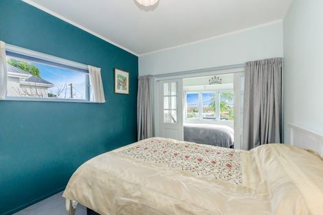 Photo of property in 36 Moana Road, Paraparaumu, 5032