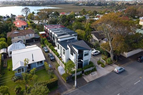 Photo of property in 7/54 Bayswater Avenue, Bayswater, Auckland, 0622