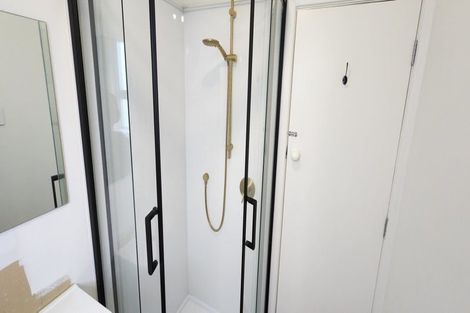 Photo of property in 17 Aotea Street, Welbourn, New Plymouth, 4312