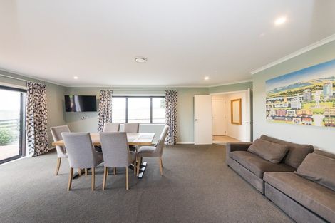 Photo of property in 52 Centre Road, Aokautere, Palmerston North, 4471