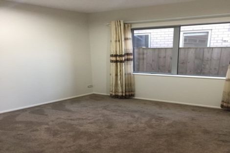 Photo of property in 18 Kira Road, Flat Bush, Auckland, 2016