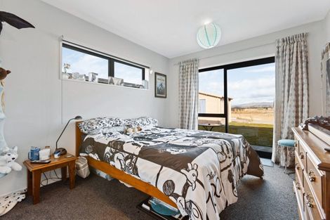 Photo of property in 48 Little Maude Drive, Lake Hawea, Wanaka, 9382