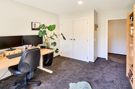 Photo of property in 6 Simpson Crescent, Raumati Beach, Paraparaumu, 5032