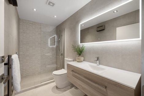 Photo of property in 272 Cannon Hill Crescent, Mount Pleasant, Christchurch, 8081