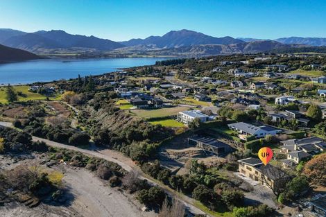 Photo of property in 337 Beacon Point Road, Wanaka, 9305