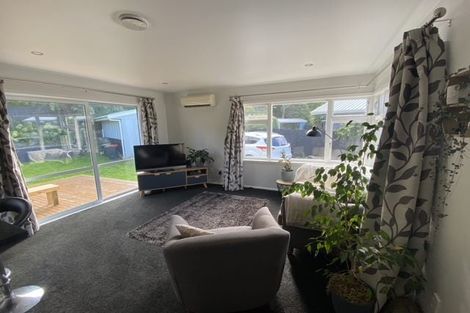 Photo of property in 27 Bishopsworth Street, Hillsborough, Christchurch, 8022