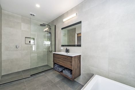 Photo of property in 65 Palmers Road, New Brighton, Christchurch, 8083