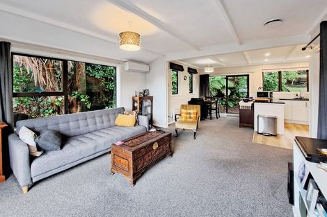 Photo of property in 14 Montgomery Avenue, Karori, Wellington, 6012