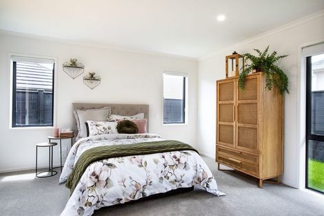 Photo of property in 14d Rose Leigh Drive, Cambridge, 3434