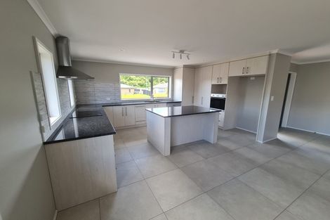 Photo of property in 16 Oakland Place, Ngongotaha, Rotorua, 3010