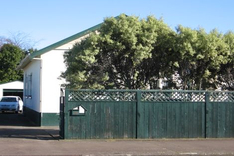 Photo of property in 20 Pirie Street, Palmerston North, 4410
