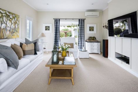 Photo of property in 41 Catra Place, Matangi, Hamilton, 3287