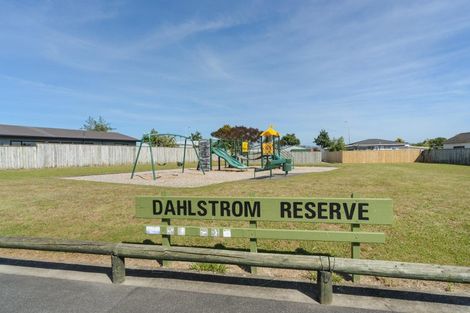 Photo of property in 37 Dahlstrom Grove, Kelvin Grove, Palmerston North, 4414