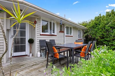 Photo of property in 43 Wharf Road, Te Atatu Peninsula, Auckland, 0610