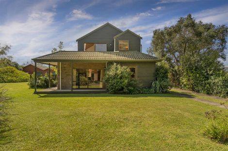 Photo of property in 93 Robinson Road, Whitianga, 3510