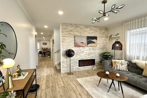 Photo of property in 24 Matahae Drive, Flat Bush, Auckland, 2019