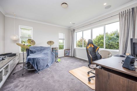 Photo of property in 76 Madison Terrace, Silverdale, 0932