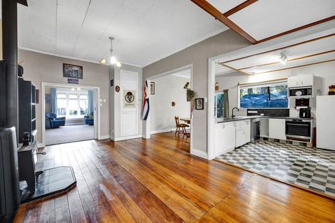 Photo of property in 150 Ackworth Road, Lepperton, New Plymouth, 4373