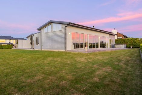 Photo of property in 43 Victory Drive, Wharewaka, Taupo, 3330