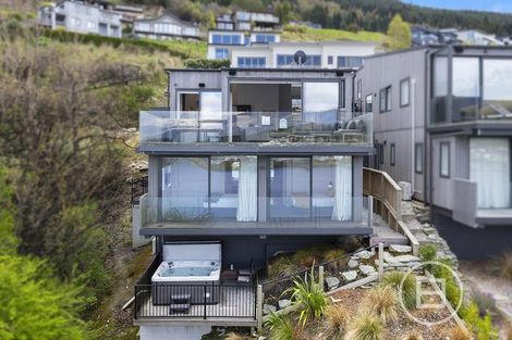 Photo of property in St Andrews Park, 9b Saint Mathews Place, Queenstown, 9300