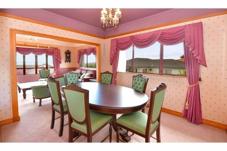 Photo of property in 54 Cherub Place, West Harbour, Auckland, 0618