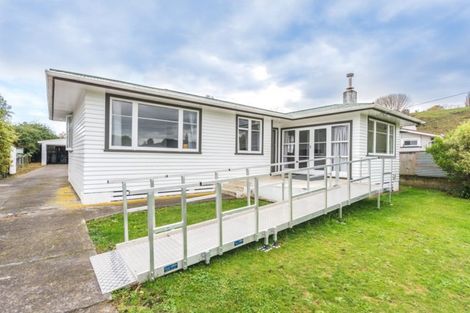 Photo of property in 21 Camellia Avenue, Aramoho, Whanganui, 4500