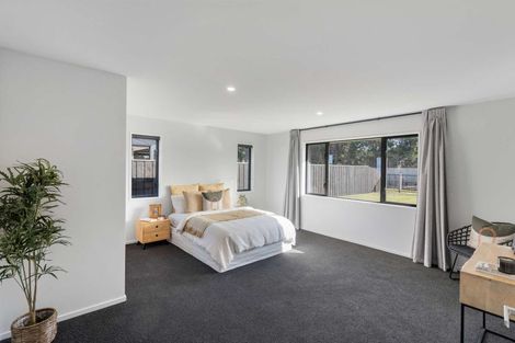 Photo of property in 3 Cox Lane, Amberley, 7410