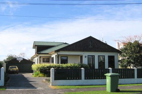 Photo of property in 8 Alexander Street, Tauranga South, Tauranga, 3112