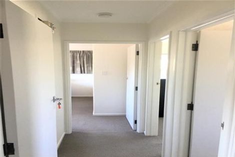 Photo of property in 19a Wheturangi Road, Greenlane, Auckland, 1051