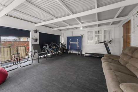 Photo of property in 1 Peel Place, Wainuiomata, Lower Hutt, 5014