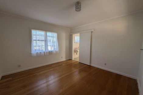 Photo of property in 117 Coronation Road, Hillcrest, Auckland, 0627