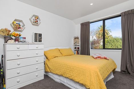 Photo of property in 23 Tarata Grove, Lansdowne, Masterton, 5810