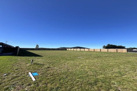 Photo of property in 25 Greig Crescent, Amberley, 7481