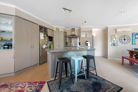 Photo of property in 14 Compton Grove, Huntington, Hamilton, 3210